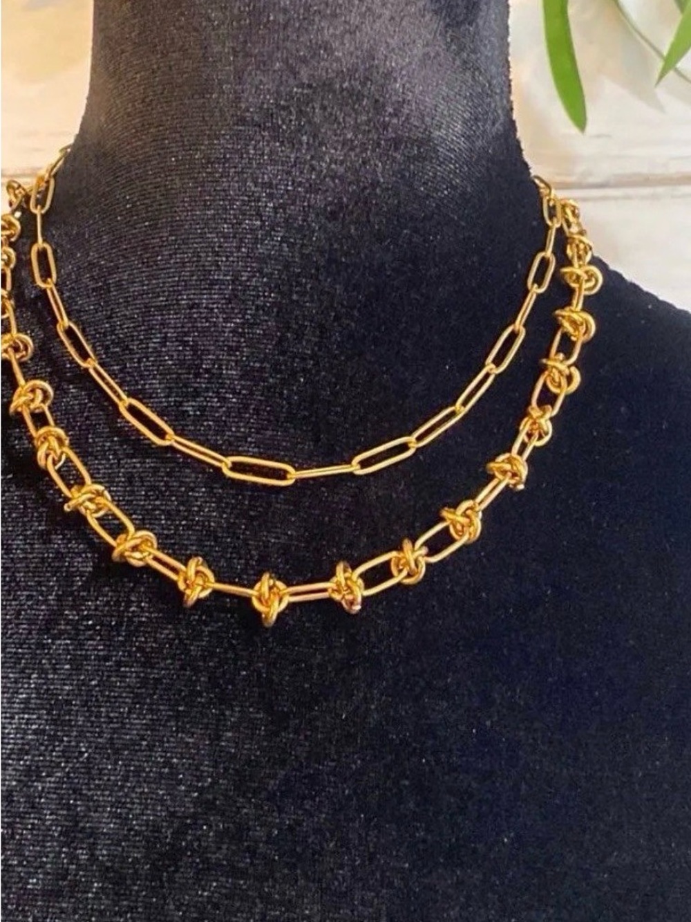 Gold Knot & Link Chain Necklace
